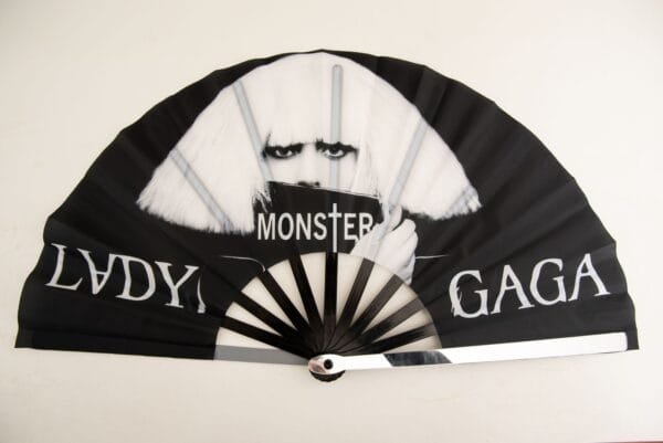 LEQUE LADY GAGA MONSTER HASTES DE ESPELHO
