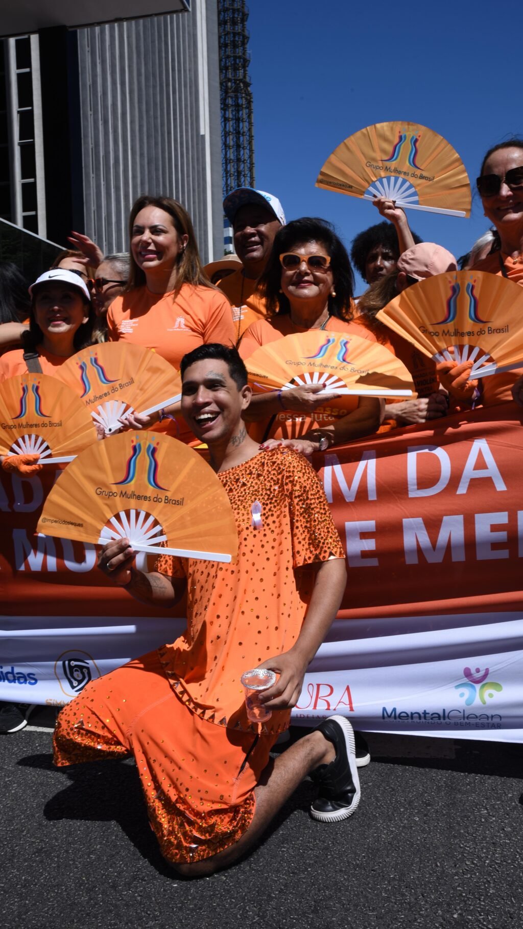 Instagram post from imperiodosleques. This post is in position 8.