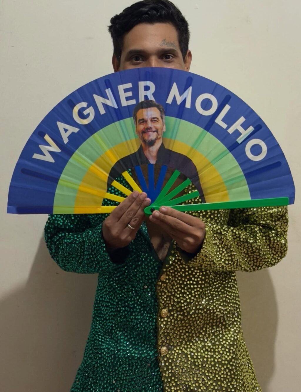 Instagram post from imperiodosleques. This post is in position 2.