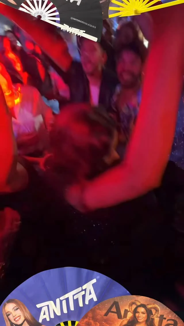 Instagram post from imperiodosleques. This post is in position 2.